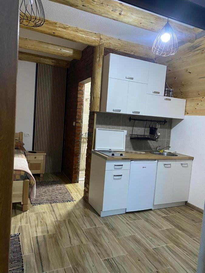 Sumski Kutak Chalet *